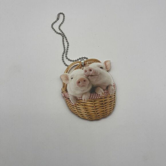 2 Pig Ornaments - Sand dollar  No Peeking & 2 Pigs In A Basket With Chain - Picture 2 of 6
